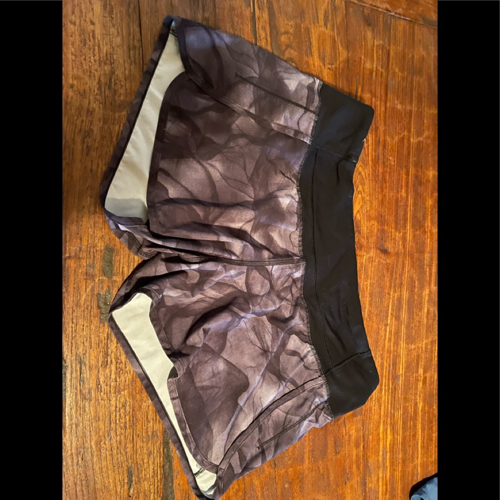 Lululemon speed up short